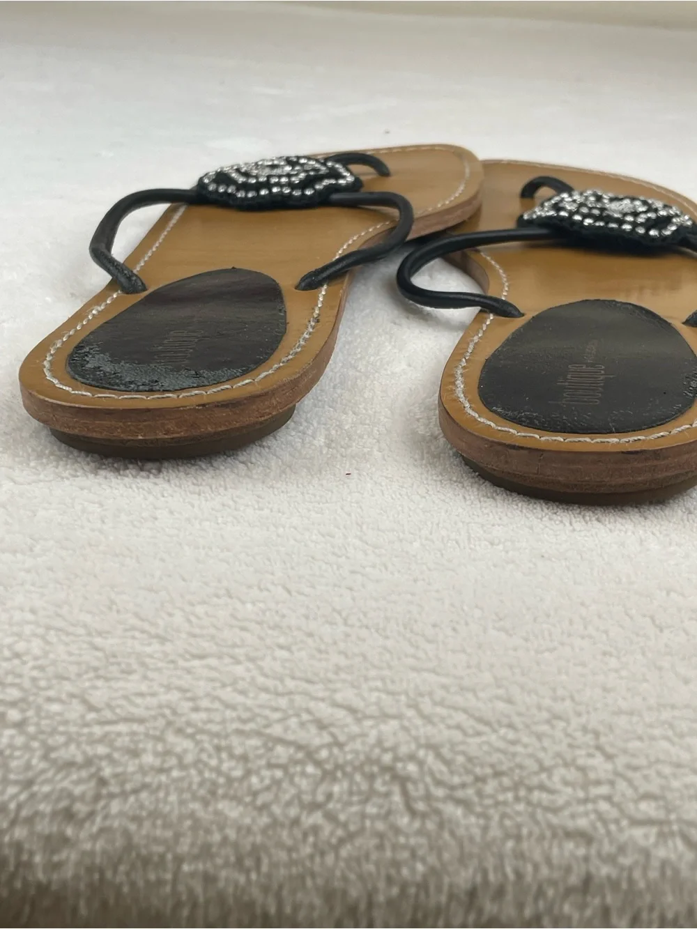 Nordstrom boutique Black Leather Floral Rhinestone Thong Sandals